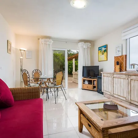 Semesterbostad Gemuetliches Casa Pepe